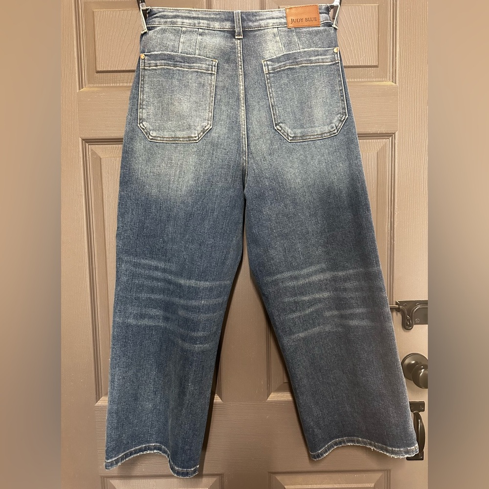 NWOT Judy Blue Women’s Wide-Leg Crop Denim Jeans - Picture 2 of 12